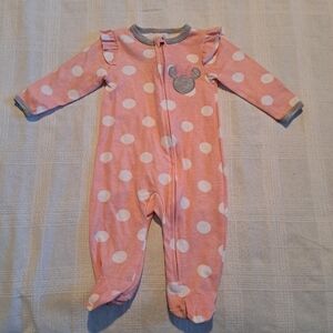 Disney girls size 6 months pink & white footie, has zipper, Minnie design, New